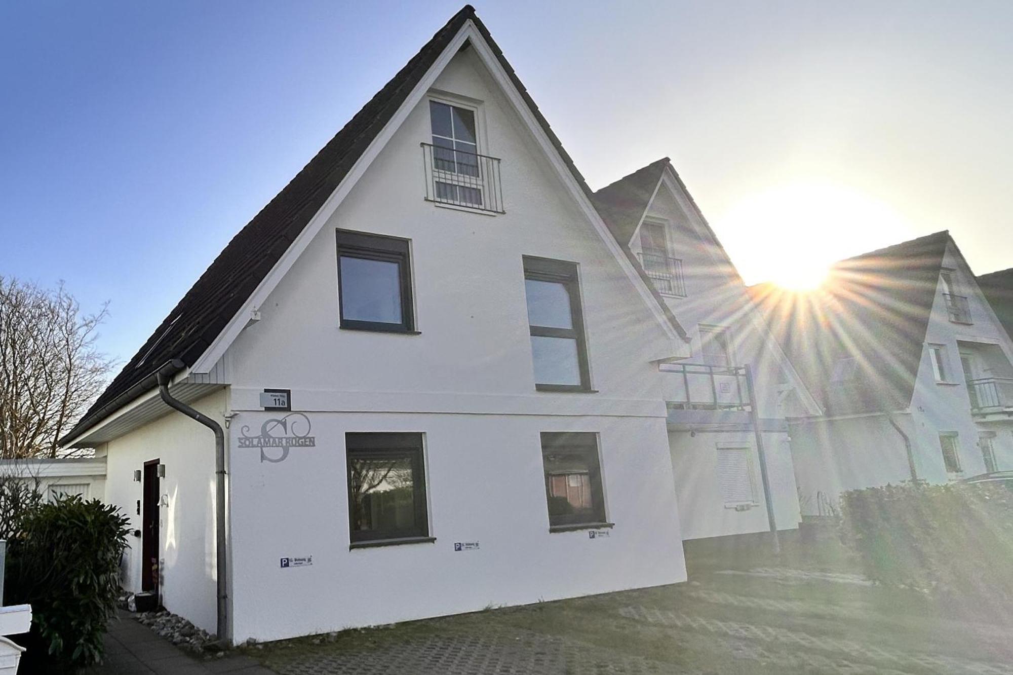 Ferienwohnung In Ruhiger Lage Und Mit Balkon - Ferienhaus Solamar Fewo Og Breege Bagian luar foto